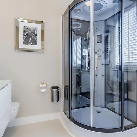 Modern Times Bed & Breakfast Amsterdam